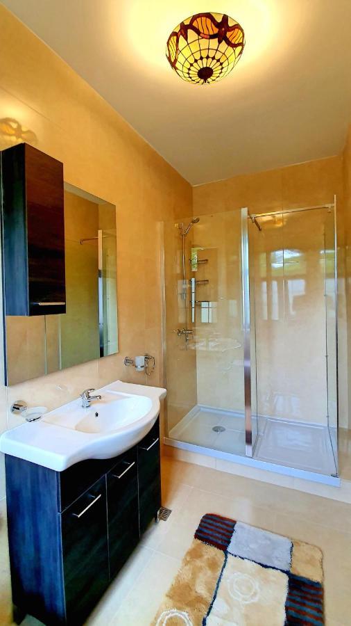 Zur Krone Aparthotel Widdershausen Dış mekan fotoğraf