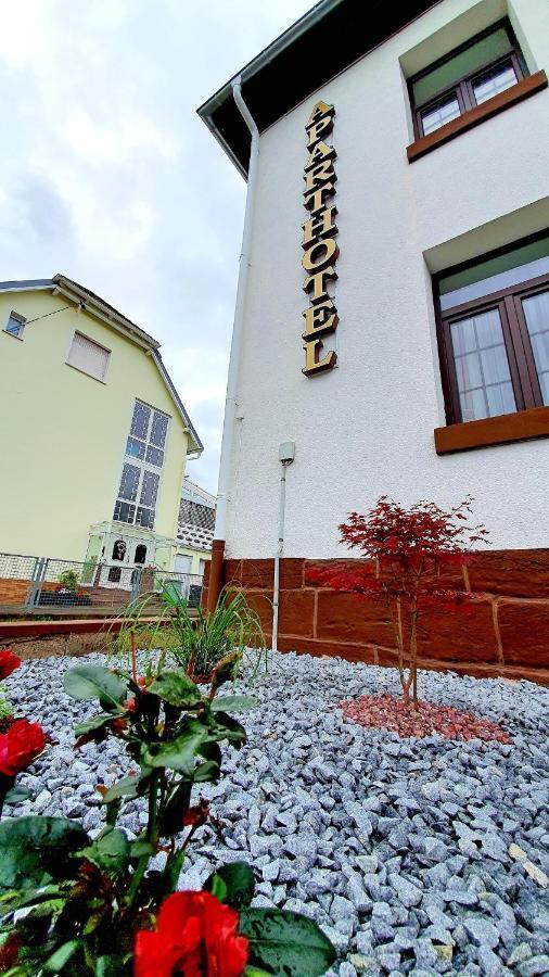 Zur Krone Aparthotel Widdershausen Dış mekan fotoğraf